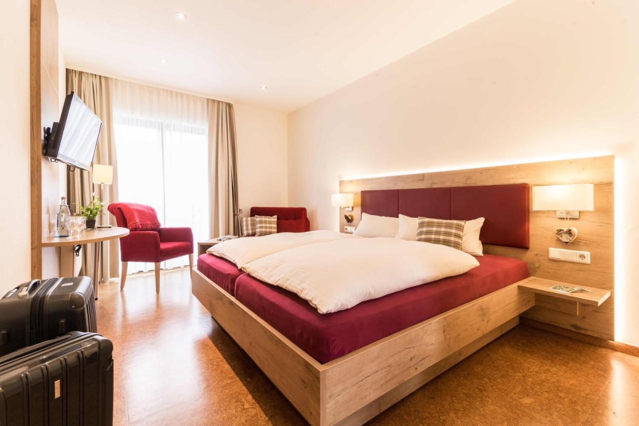 Hotel Schmidtburger Hof Weiler bei Monzingen Esterno foto